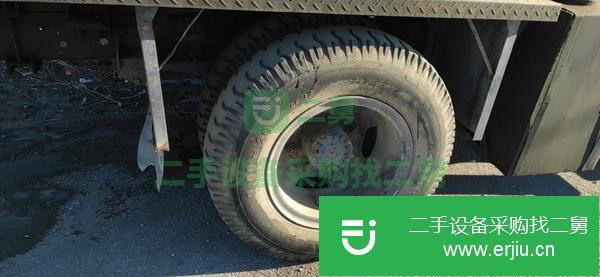 轉讓二手的03年徐工8噸吊車處理