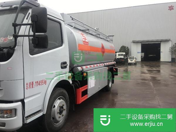 8噸油罐車  楚勝出售  可分期 包上戶