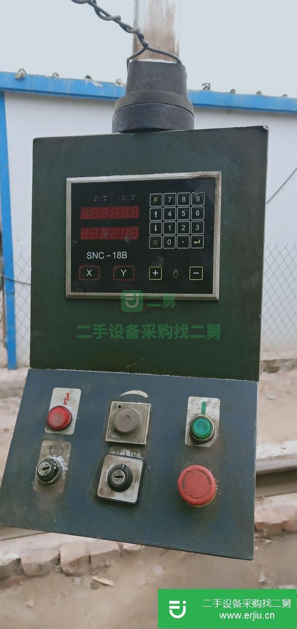 轉讓出售宏威8米折彎機一臺