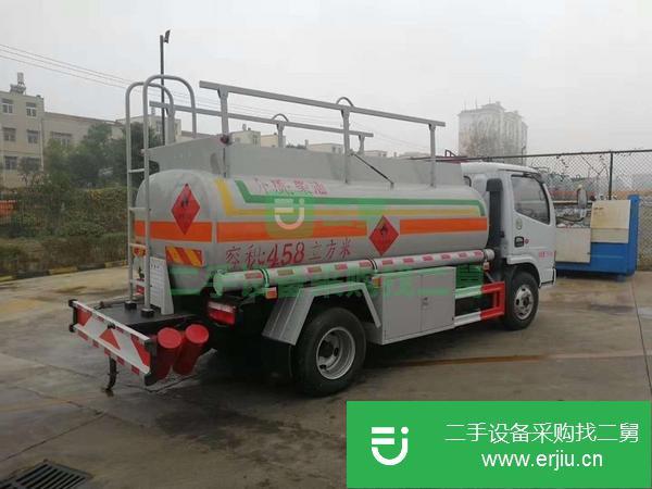 東風5噸油罐車出售