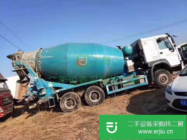 現車出售20臺國五天然氣一四年十?二月份大十二方攪拌罐車