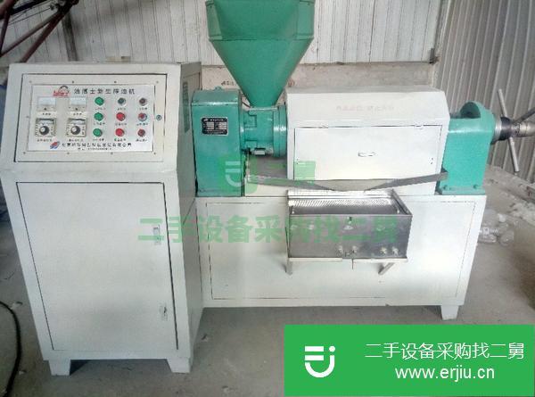二手的油博士榨油機一套轉讓