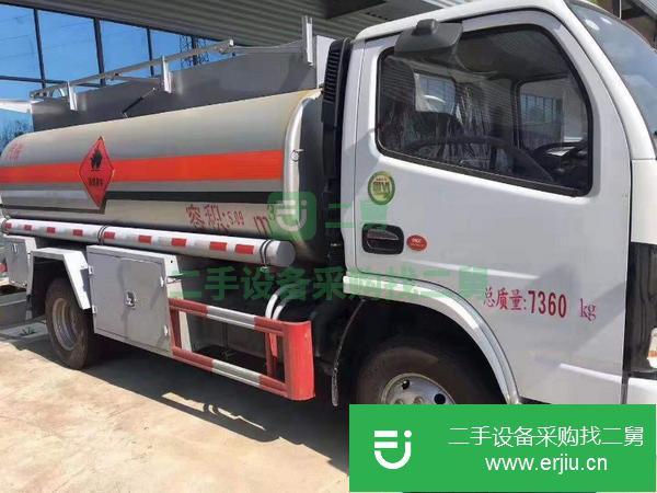 國六5噸油罐車包上戶
