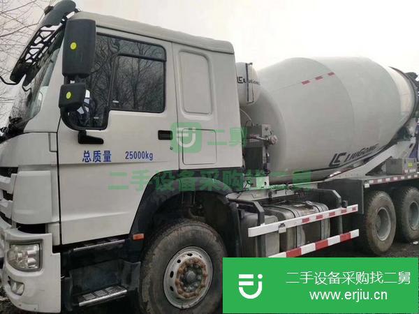 轉讓16年11月份14方豪沃攪拌車，跑4萬公里，極品中的極品，