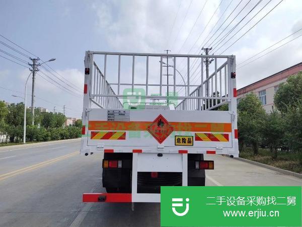 轉讓東風柳汽6.8米氣瓶倉欄運輸車