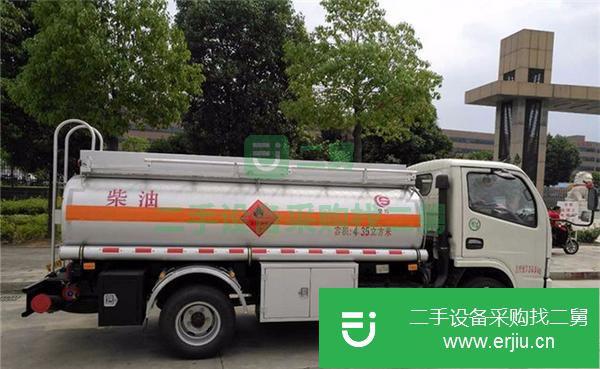 轉讓5噸東風多利卡加油車 可分期  包上戶