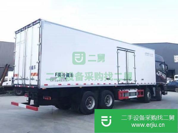 轉(zhuǎn)讓低價(jià)處理9.6米解放JH6蔬菜水果配獨(dú)立進(jìn)口開(kāi)利冷藏車(chē)