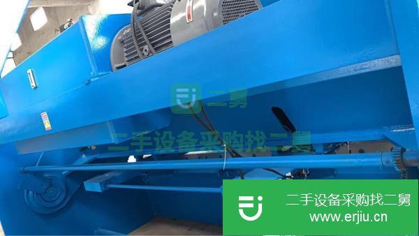 剪板機出售，12＊3200擺式剪板機