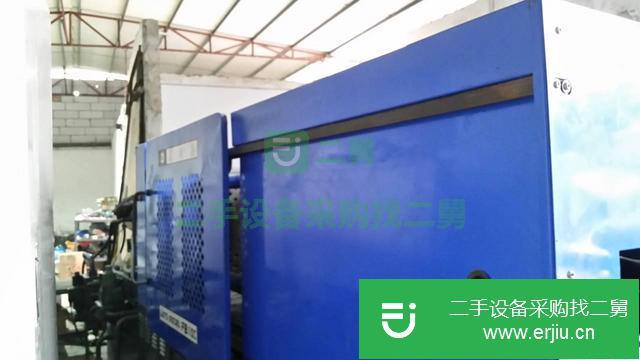 轉(zhuǎn)讓出售富強(qiáng)鑫110噸混色注塑機(jī)