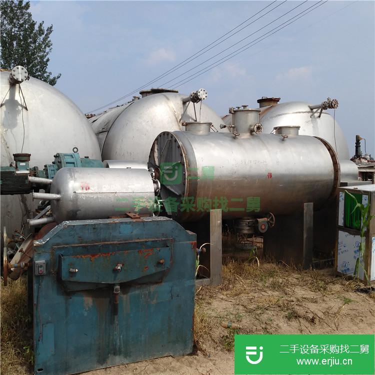 二手5立方耙式干燥機(jī) 內(nèi)部不銹鋼材質(zhì) 減速機(jī) 電機(jī)都有 電機(jī)35KW