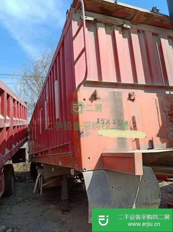 出售一批8.5米后翻半掛車 車況好 車型多