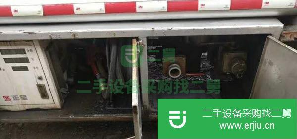 轉讓東風8噸二手油罐車現車  已經審車 價格優惠