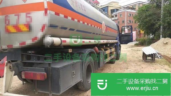 轉讓歐曼前4后4-油罐車 急處理