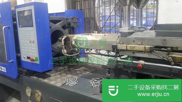轉(zhuǎn)讓出售富強(qiáng)鑫110噸混色注塑機(jī)