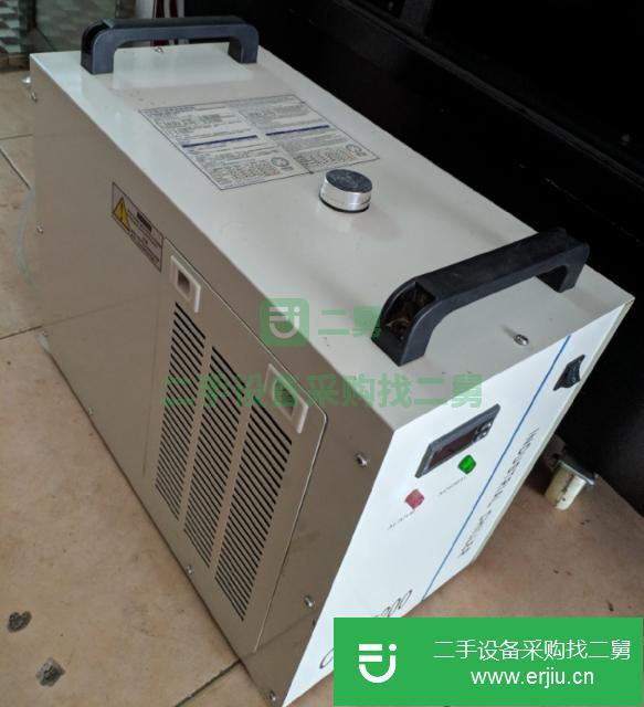 出售二手的八成新左右的光纖打標(biāo)機(jī)，激光機(jī)