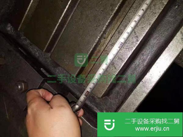 轉(zhuǎn)讓二手上海第三X5042立式升降臺(tái)銑床