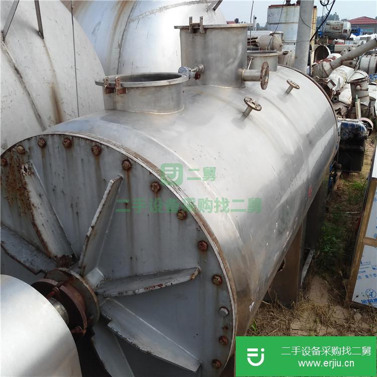 二手5立方耙式干燥機(jī) 內(nèi)部不銹鋼材質(zhì) 減速機(jī) 電機(jī)都有 電機(jī)35KW