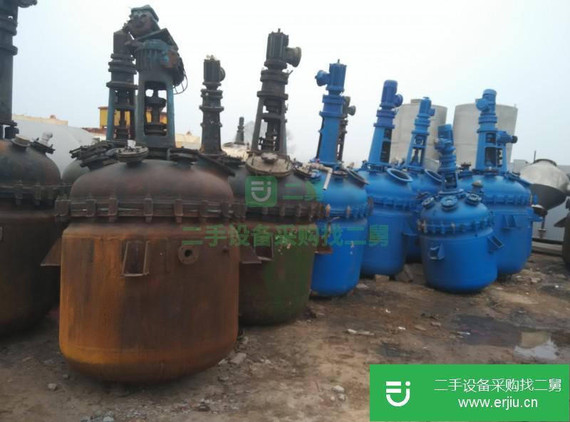 轉讓出售二手5噸搪瓷反應釜