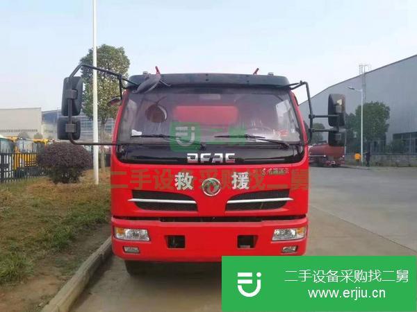 東風多利卡油罐車出售