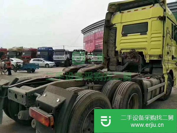 轉(zhuǎn)讓二手國(guó)五汕德卡牽引車
