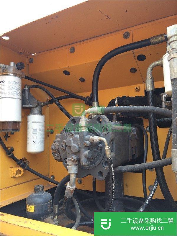 二手挖掘機沃爾沃EC210BLC (手續齊全，精品車況)