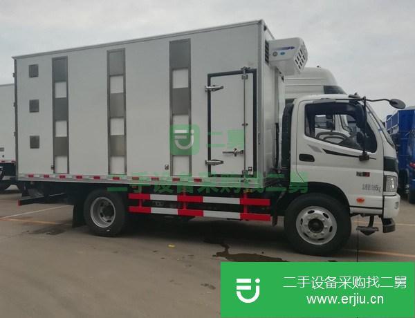 東風天龍前四后八畜禽運輸車可分期