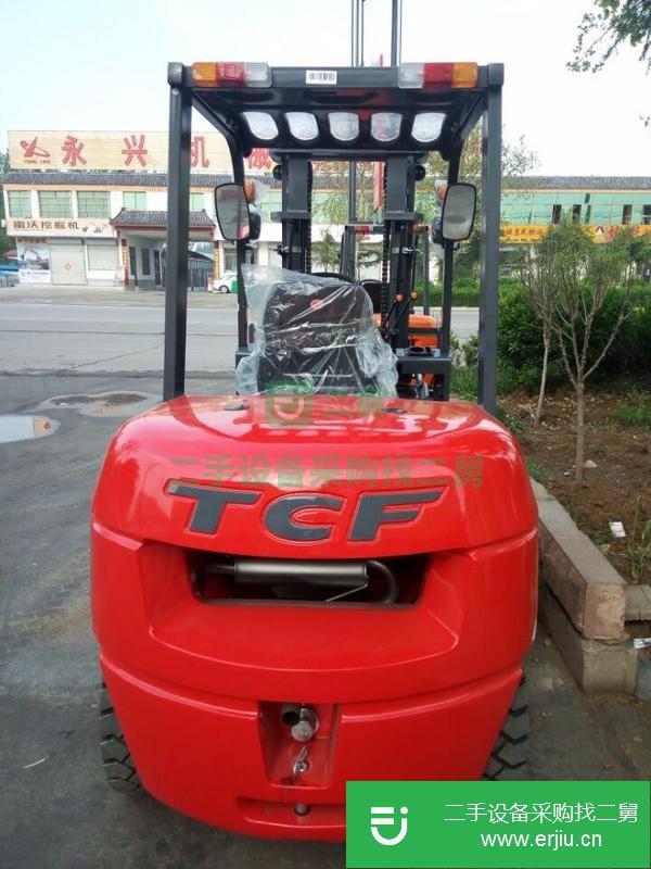 轉(zhuǎn)讓大連五噸叉車,貨叉一米五,車況很好