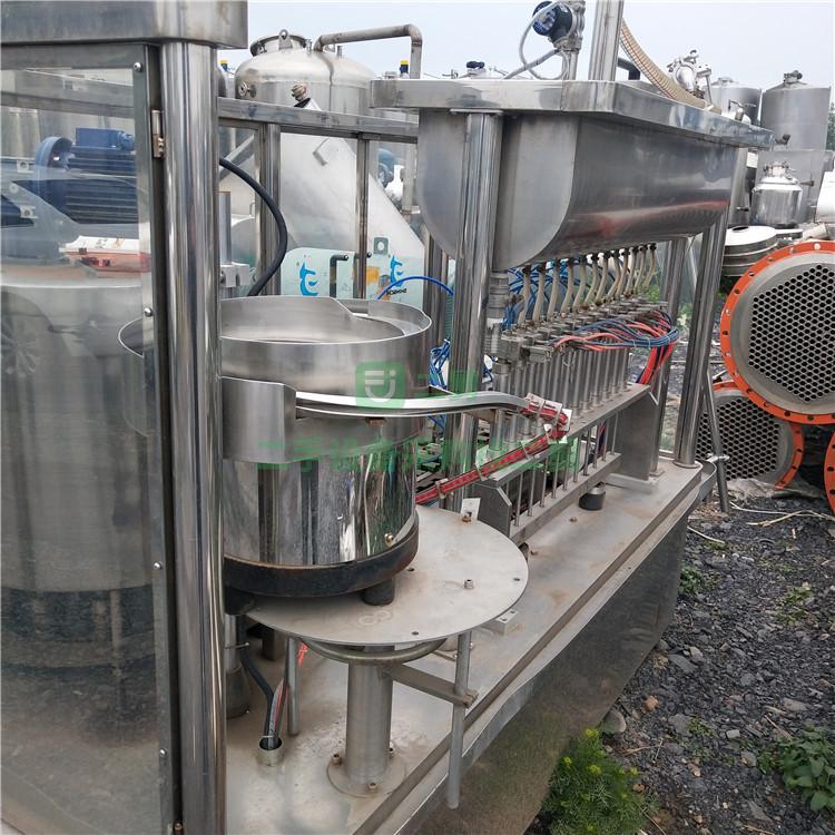 出售二手灌裝機 三合一全自動灌裝機28頭 價格優(yōu)惠