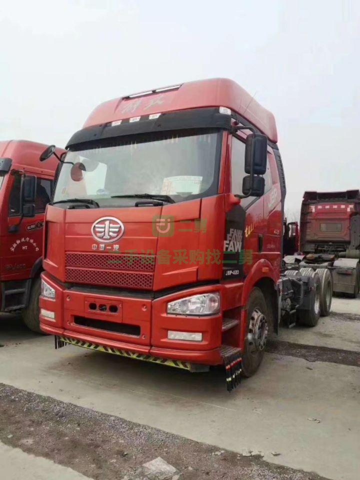 解放J6P牽引車低價轉讓