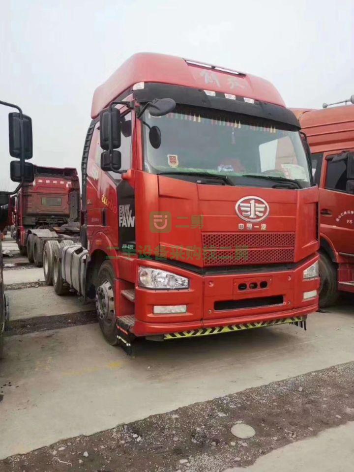 解放J6P牽引車低價轉讓