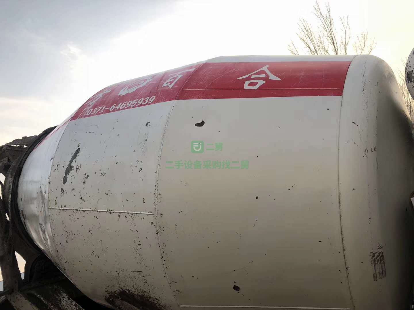 轉讓二手小型攪拌車 便宜處理6方二手攪拌罐車
