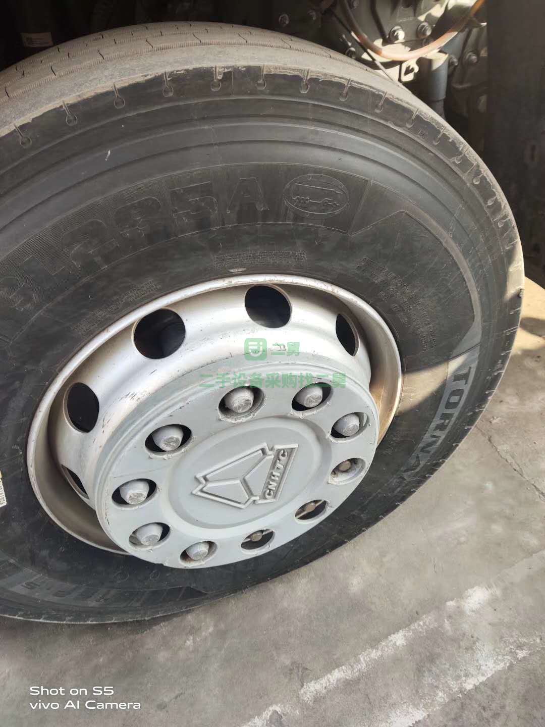 二手牽引車豪沃TH7 帶液緩540馬力輕體國五排放