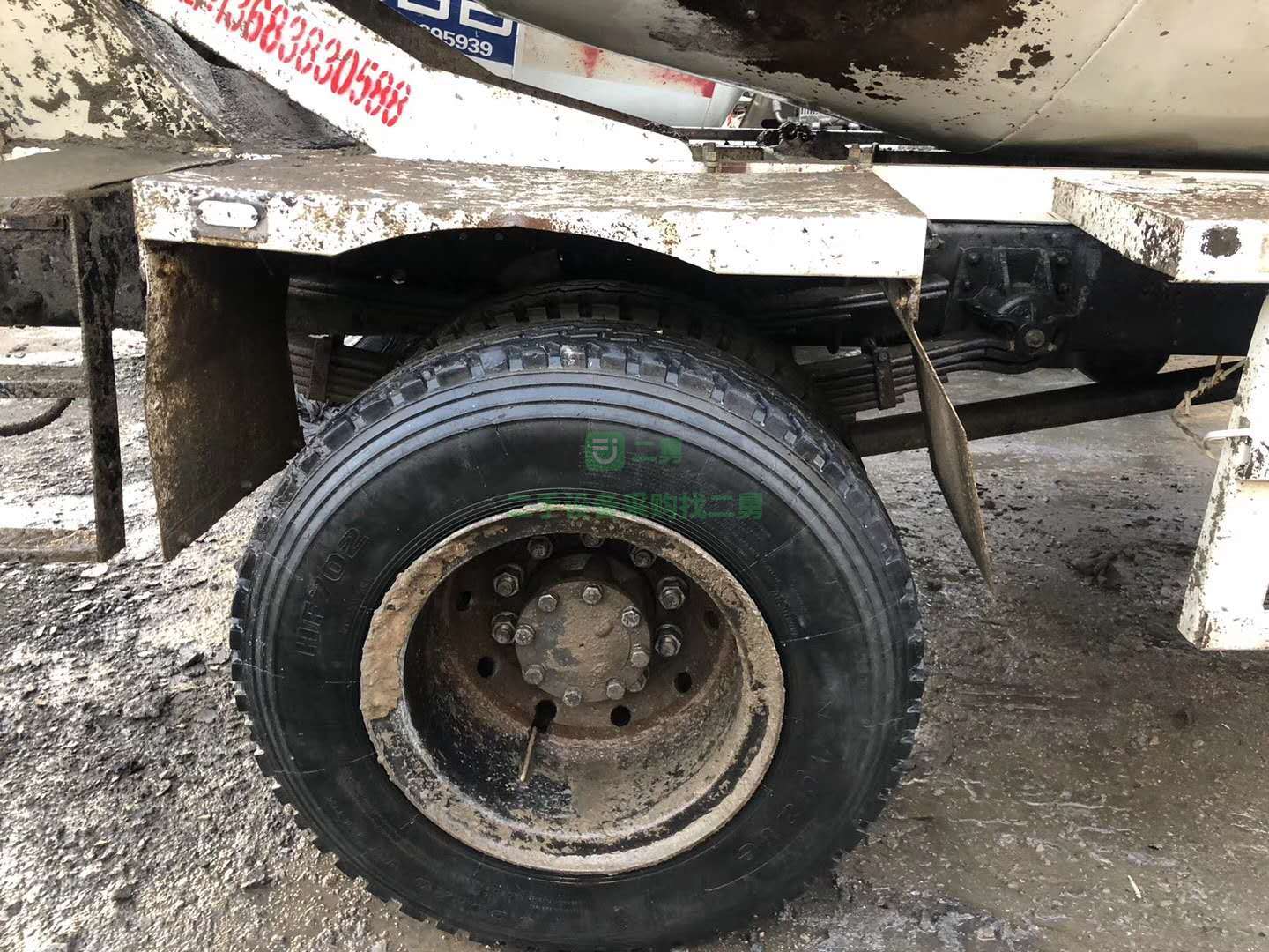 轉讓二手小型攪拌車 便宜處理6方二手攪拌罐車