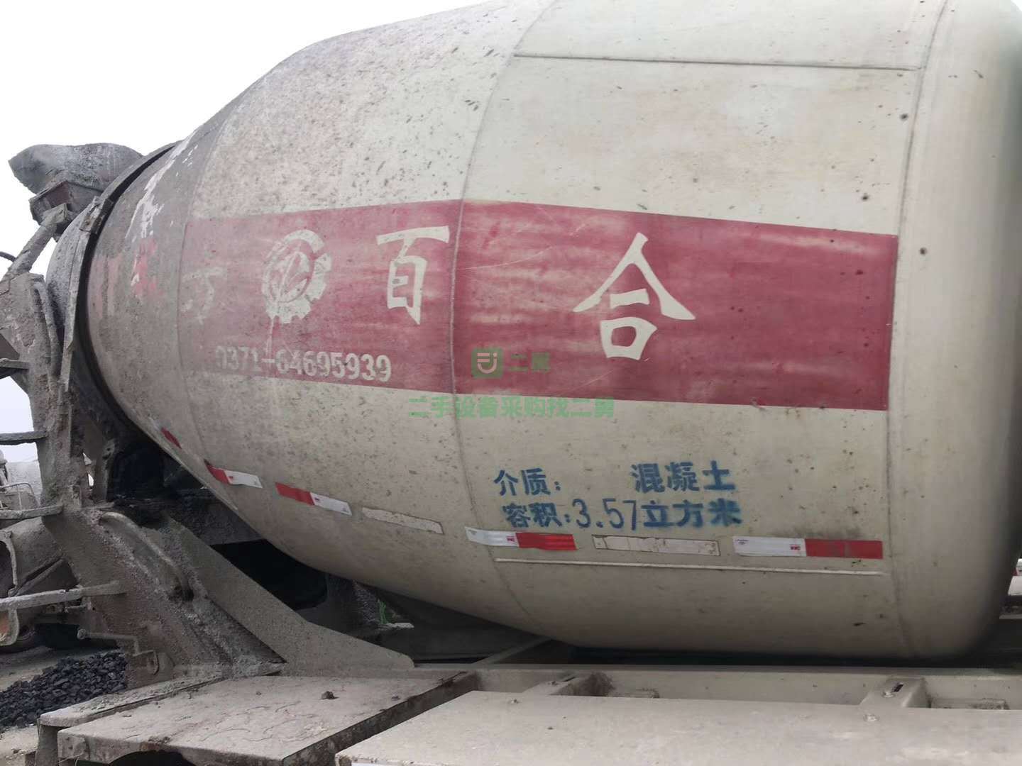 轉讓二手小型攪拌車 便宜處理6方二手攪拌罐車