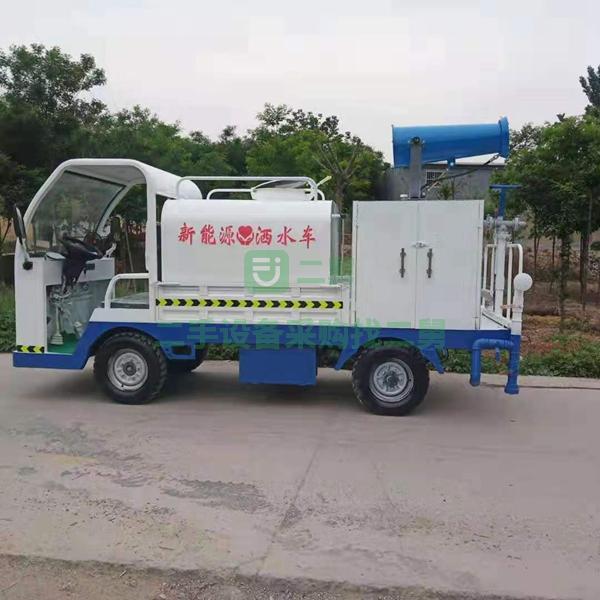 小型電動灑水車