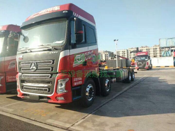 出售前四后八三一重卡牽引車430馬力