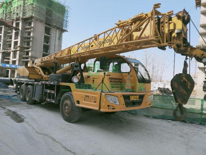 售徐工11年20B吊車手續(xù)齊全