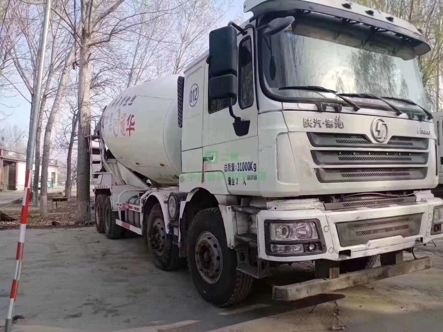 出售18年德龍22方攪拌車