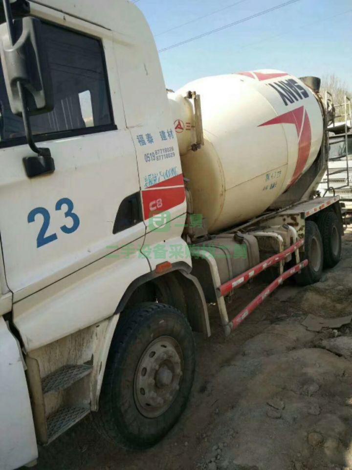 攪拌站倒閉急需低價轉讓二手攪拌罐車