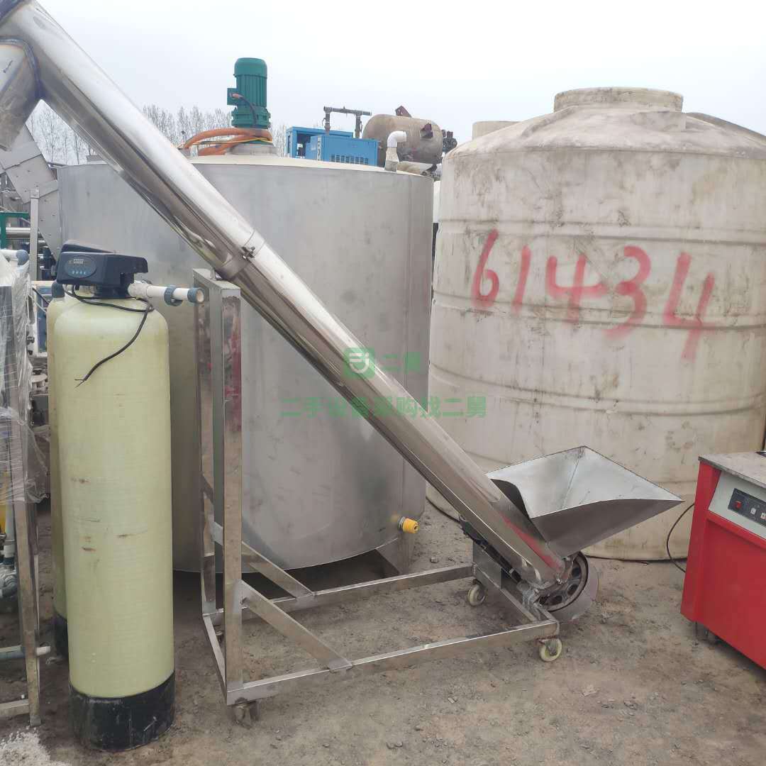 轉(zhuǎn)讓一條尿素生產(chǎn)線1噸水處理2頭灌裝機(jī)3噸攪拌罐打包機(jī)