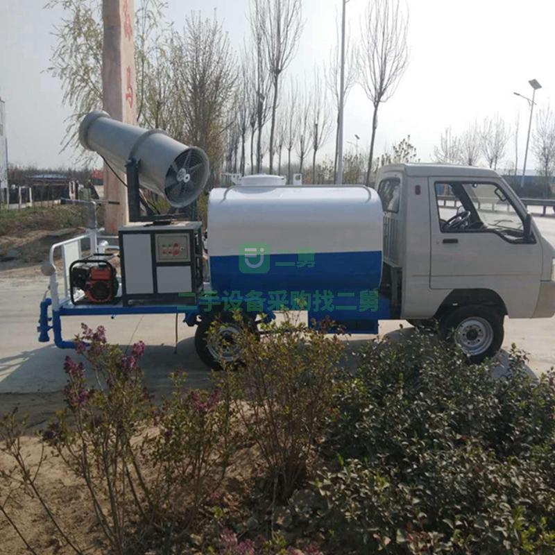 出售小型電動(dòng)灑水車  送貨到家的灑水車