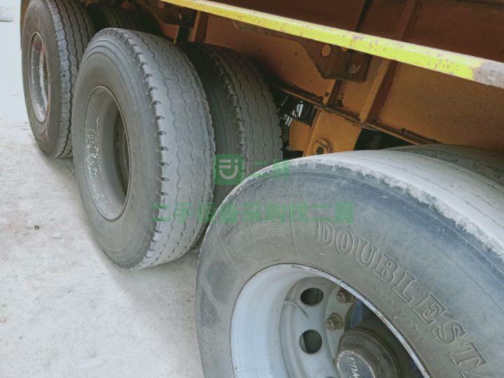 出售8.5米平板自卸后翻半掛車 手續齊全 包提檔過戶