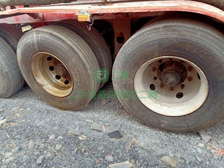 出售2018年45方輕型散裝水泥罐車(chē)  高強(qiáng)板 手續(xù)齊全