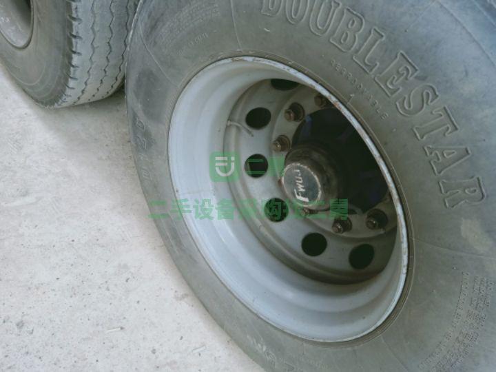 出售8.5米平板自卸后翻半掛車 手續齊全 包提檔過戶