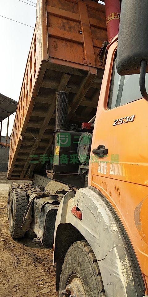 出售北奔340馬力自卸車
