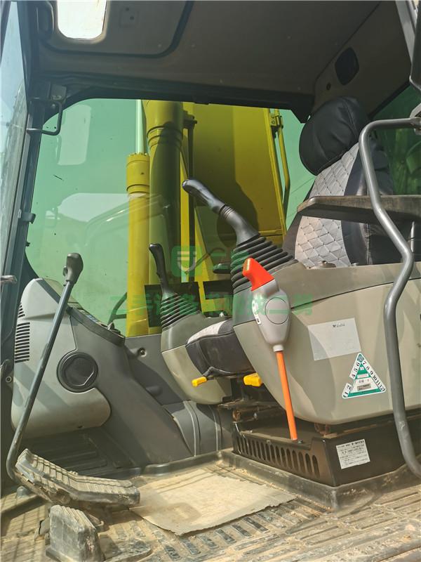 轉讓二手挖掘機小松200-8k 純土方車 手續齊全