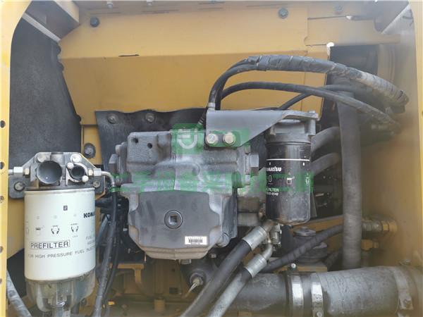 轉讓二手挖掘機小松200-8k 純土方車 手續齊全