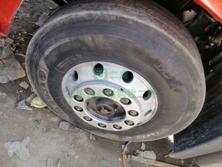 出售二手解放JH6牽引車