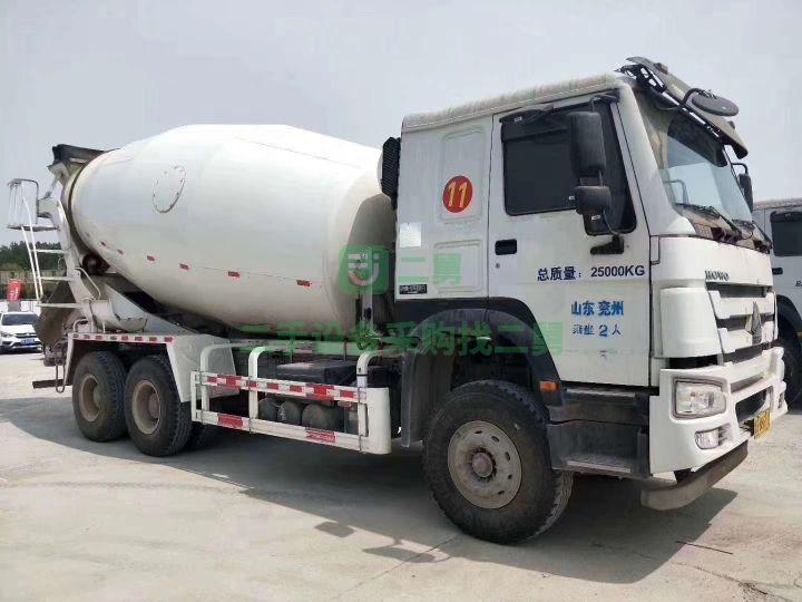 二手?jǐn)嚢韫捃?攪拌車 急轉(zhuǎn)18年大14方拉16方國五豪沃?jǐn)嚢韫捃?/>
                            </li>
                        </ul>
                    </div>
                    <div   id=