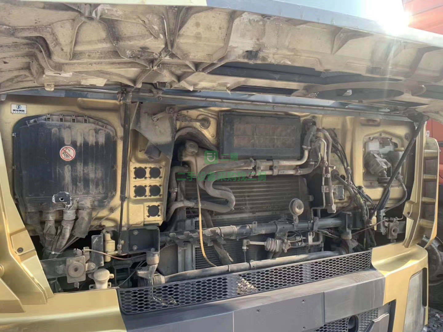 出售17年10月德龍X3000牽引車，500馬力濰柴發動機，國五排放
